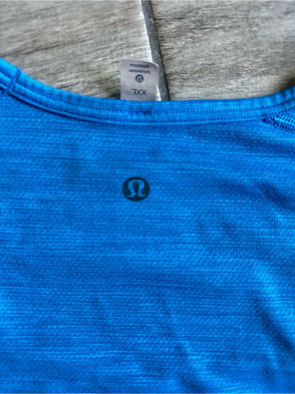lululemon athletica Men's Bright Blue Performance Tank - Picture 3 of 5
